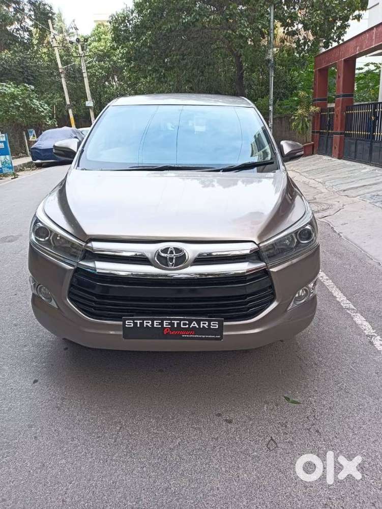 Toyota Innova Crysta 2.8 Gx At, 2017, Diesel