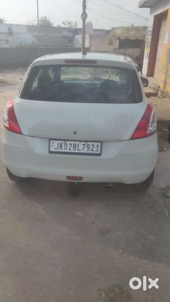 Maruti Suzuki Swift 2015