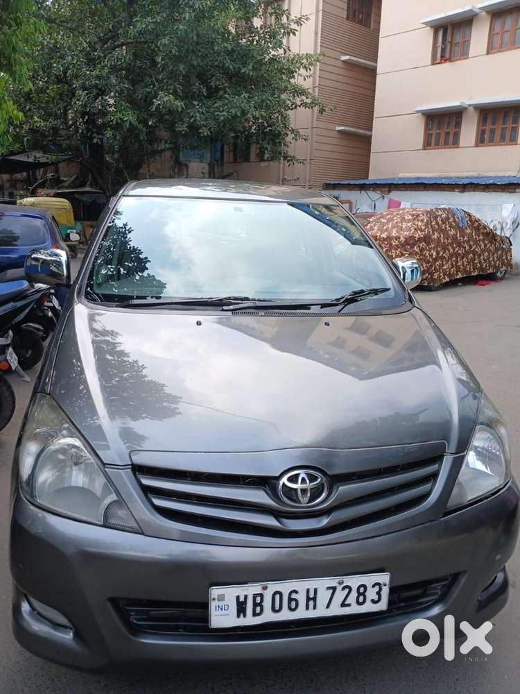 Toyota Innova 2.5 G 2011