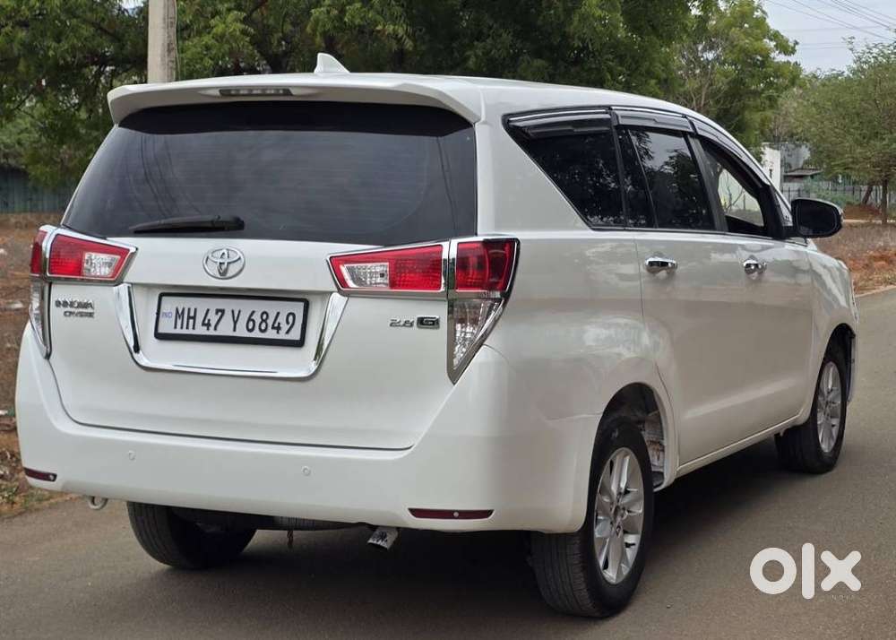 Toyota Innova Crysta 2.4 G Mt 7 Str, 2019, Diesel
