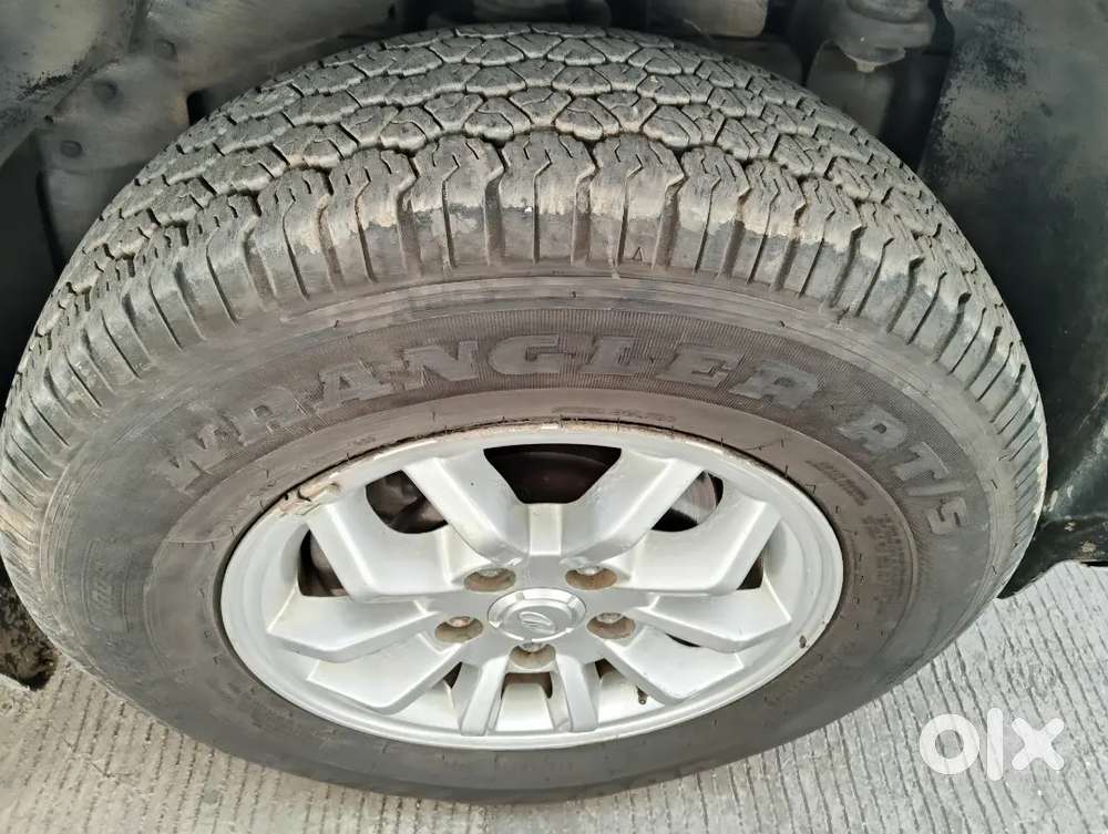 Tuv 300 T8 Deisel 7 Seater