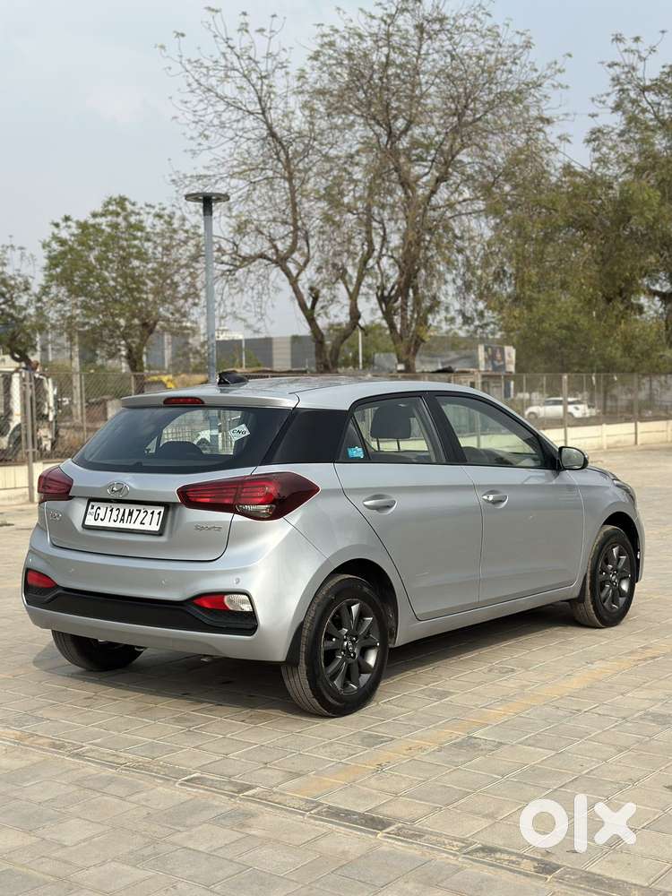 Hyundai I20 1.2 Sportz (o), 2019, Cng & Hybrids