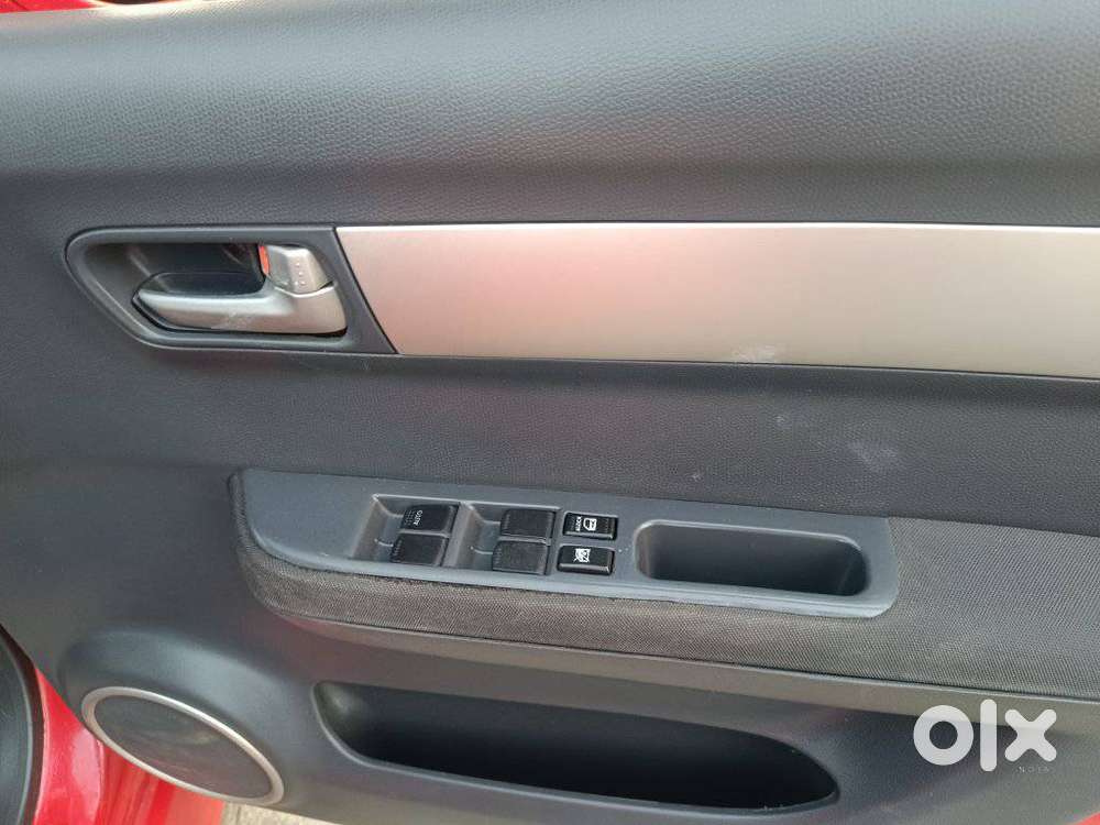Maruti Suzuki Swift 2004-2010 1.3 Vxi, 2006, Petrol
