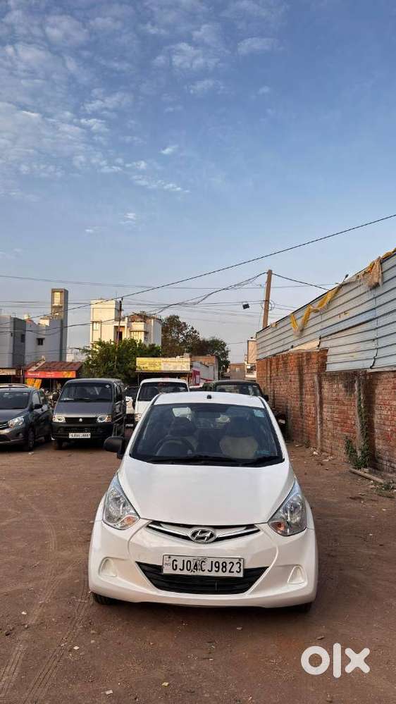 Hyundai Eon Era +, 2017, Petrol