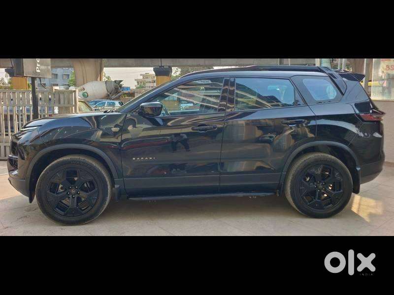 Tata Safari Accomplished Plus 6 Str Dark Edition, 2024, Diesel