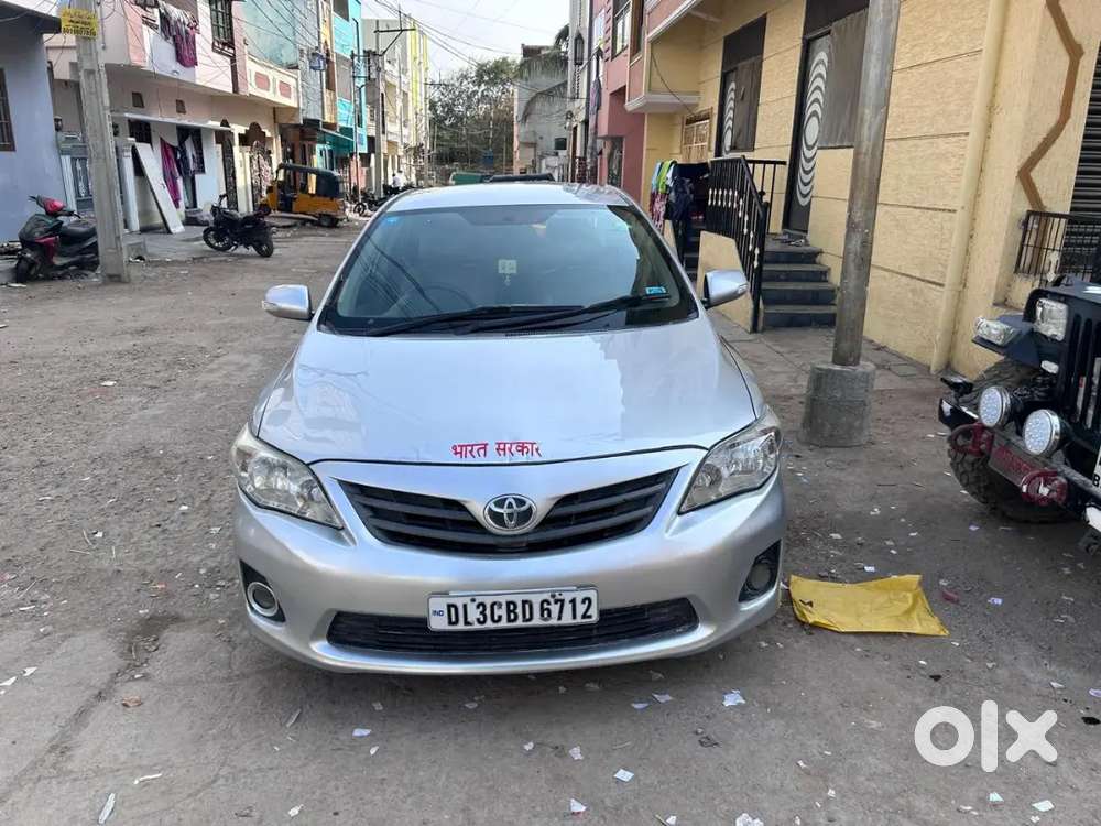 Toyota Corolla Altis 2013