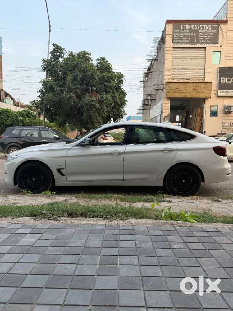 Bmw 3 Series Gt 320d Luxury Line, 2016, Diesel