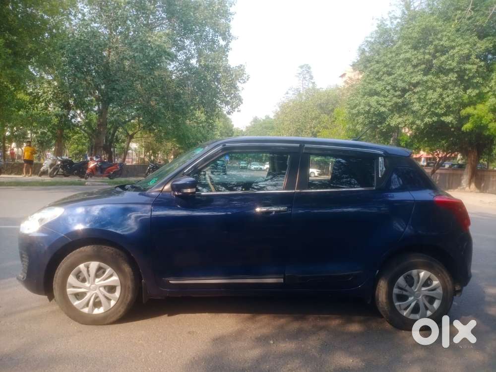 Maruti Suzuki Swift 1.2 Vxi (o), 2023, Petrol