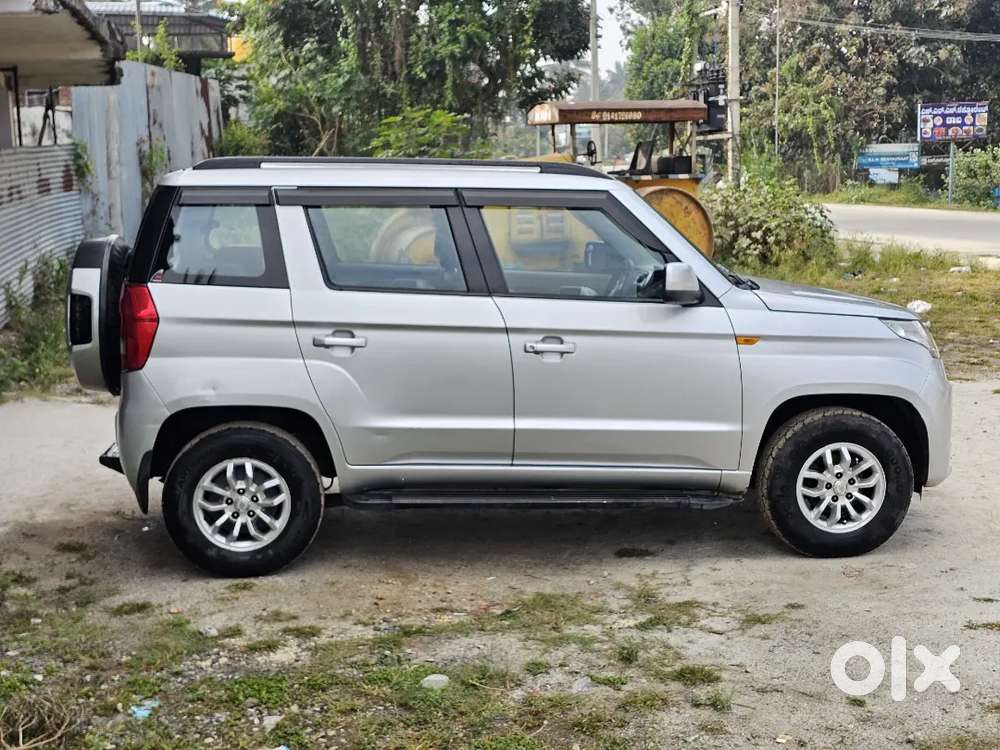 Mahindra Tuv 300  T8  2018 Diesel 75000 Km Driven.