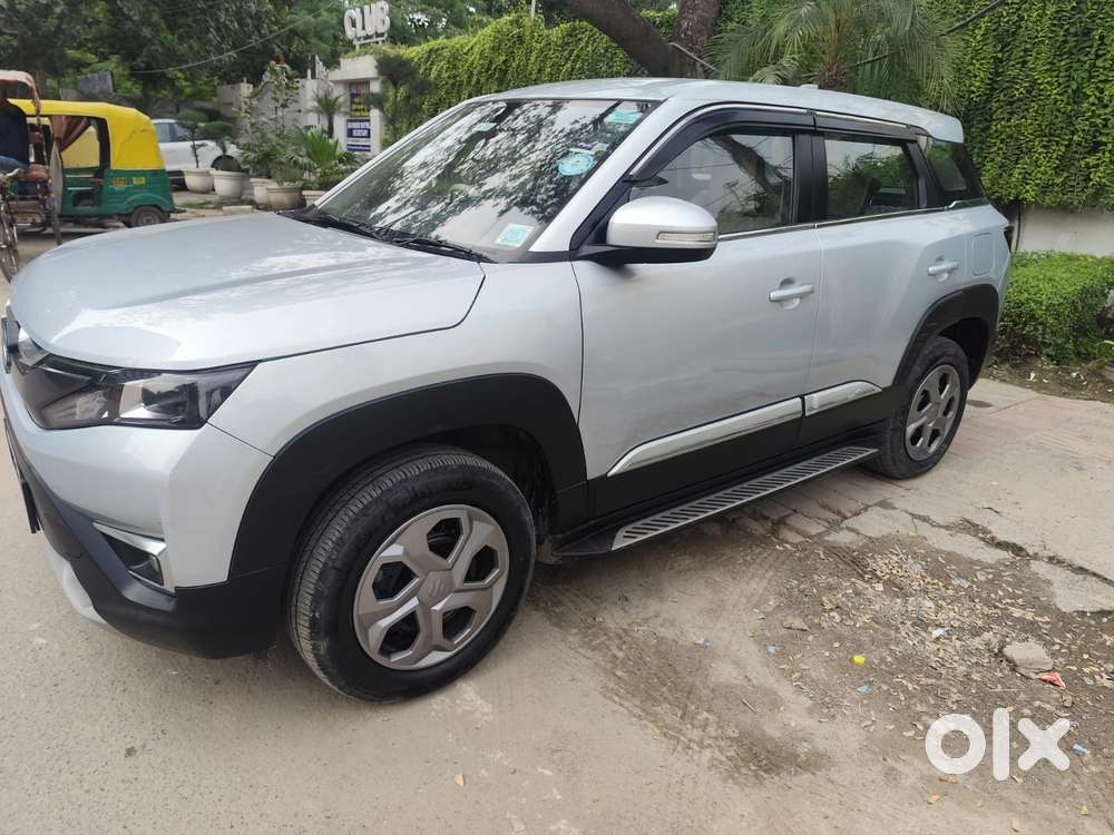Maruti Suzuki Brezza 1.5 Lxi Smart Hybrid, 2024, Petrol