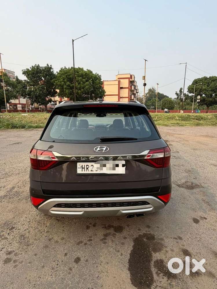 Hyundai Alcazar 2021 Diesel Well Maintained