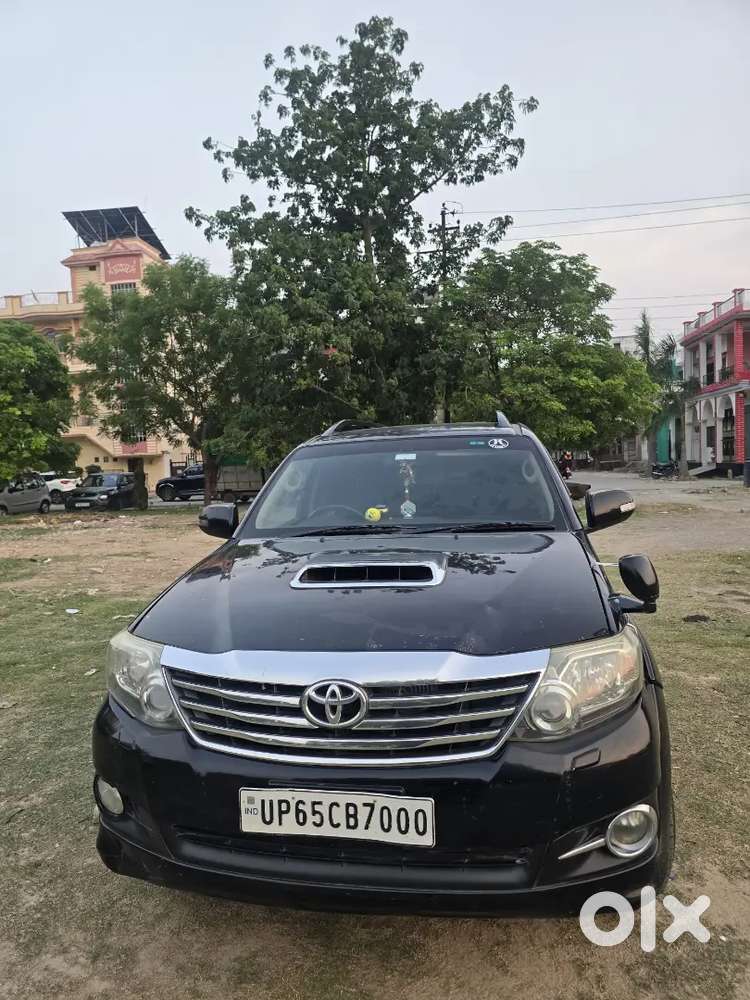 Toyota Fortuner Legender 2016 Diesel 150000 Km Driven