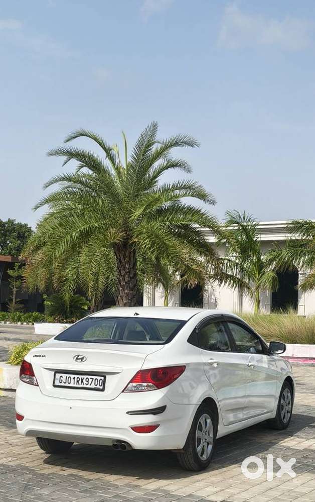 Hyundai Verna Crdi 1.4 E, 2015, Diesel