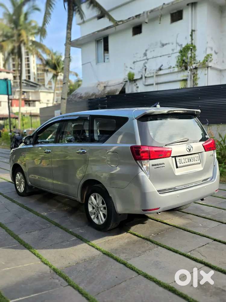 Toyota Innova Crysta Diesel 2017