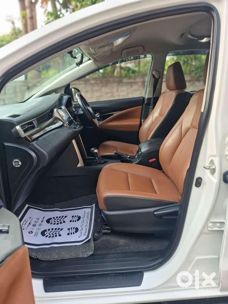 Toyota Innova Crysta [2020-ongoing] 2.4 Zx At 7 Str, 2022, Diesel