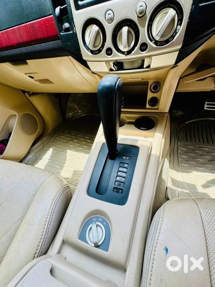 Ford Endeavour 2010 Diesel Well Maintained