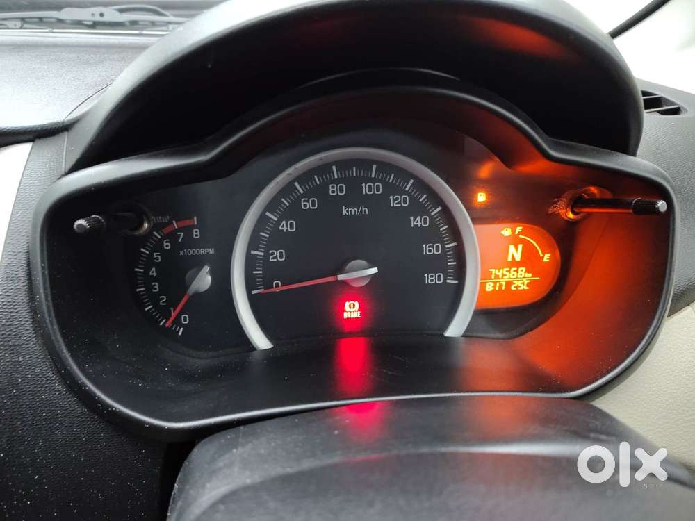Maruti Suzuki Celerio 1.0 Zxi Amt, 2016, Petrol
