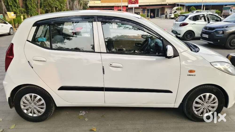 Hyundai I10 Sportz Petrol 2015
