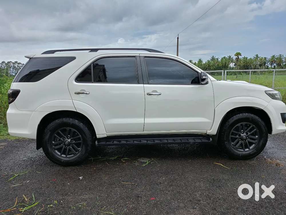 Toyota Fortuner  2015