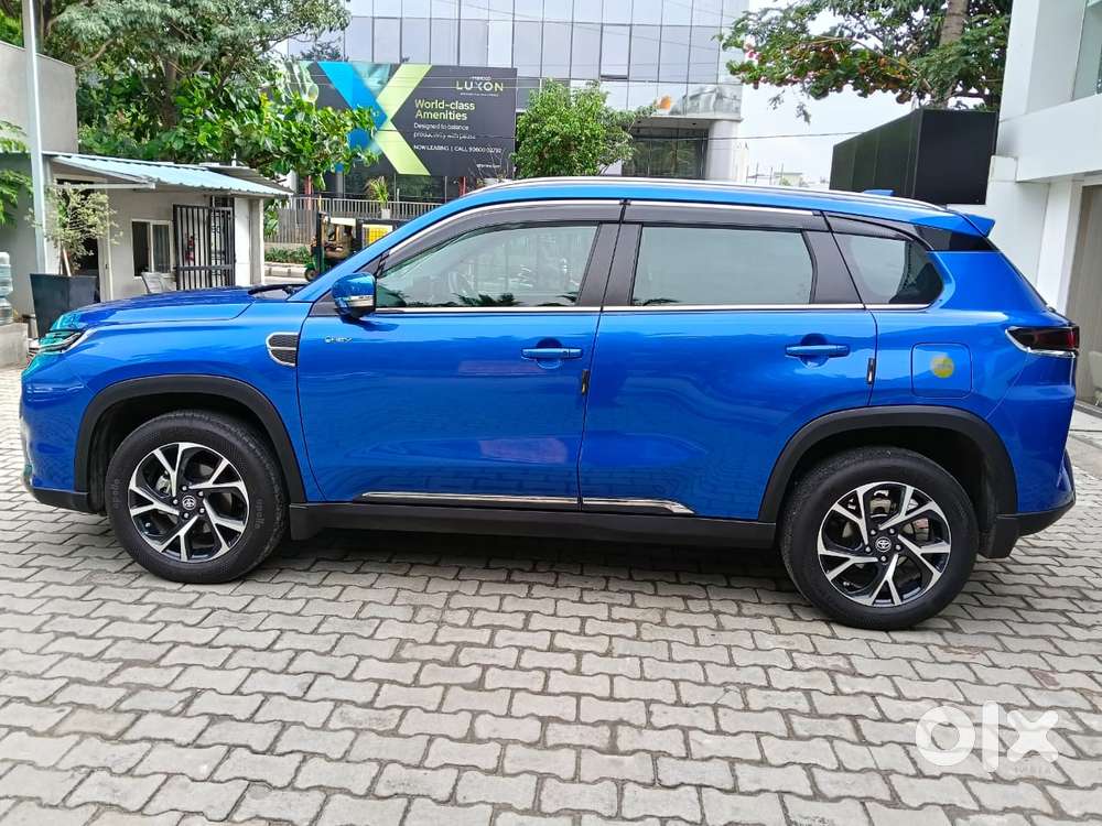 Toyota Urban Cruiser Hyryder 1.5 V Hybrid, 2025, Petrol