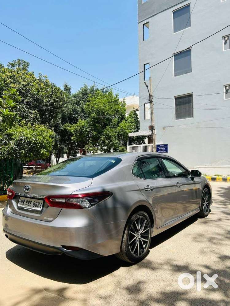 Toyota Camry Hybrid, 2022, Petrol