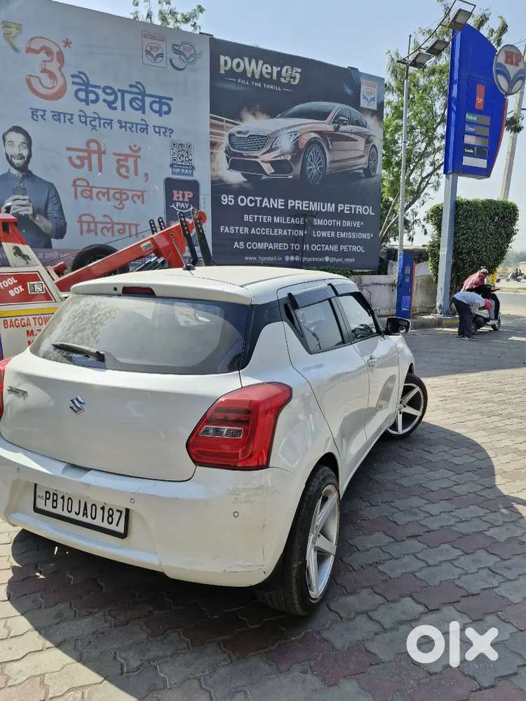 Maruti Suzuki Swift 2023 Petrol 48000 Km Driven