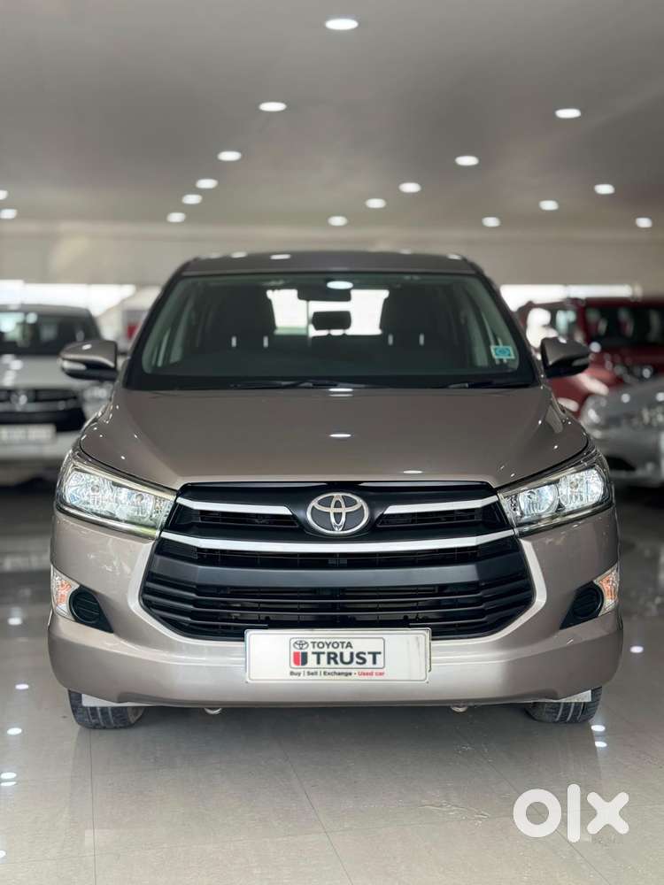 Toyota Innova Crysta 2.8 Gx At, 2016, Diesel