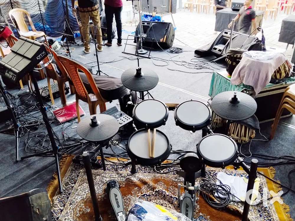 Alesis nitro mesh kit