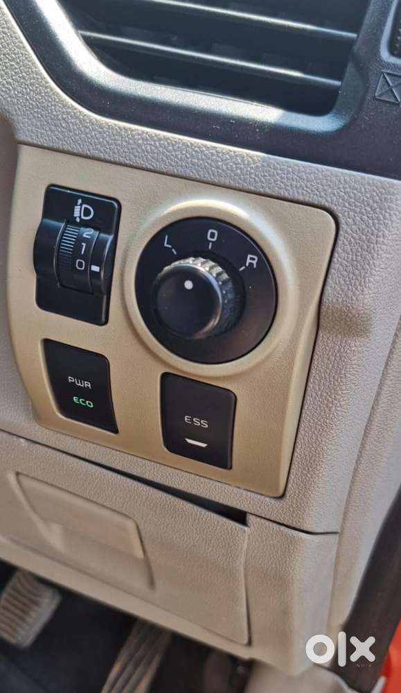 Mahindra Kuv 100 2016-2017 Mfalcon G80 K8, 2017, Diesel