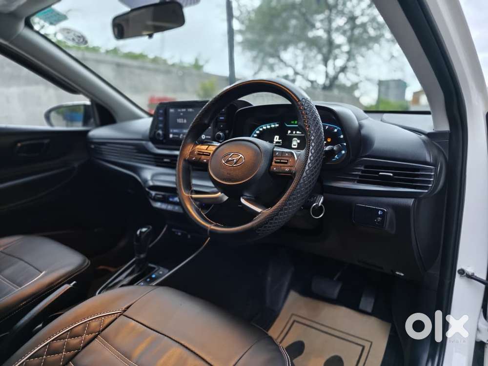 Hyundai I20 Sportz 1.2 Ivt, 2023, Petrol