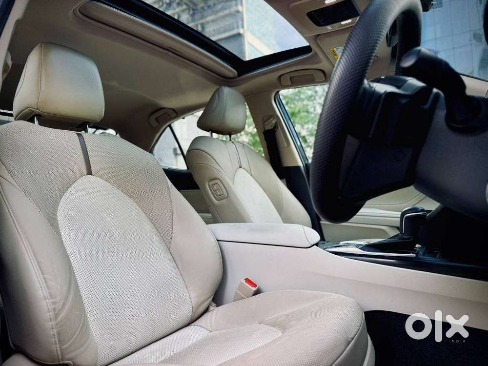 Toyota Camry Hybrid, 2024, Petrol