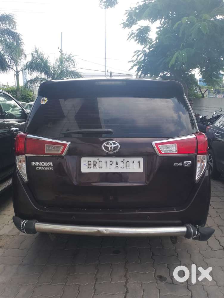 Toyota Innova Crysta 2.7 Zx At, 2016, Diesel