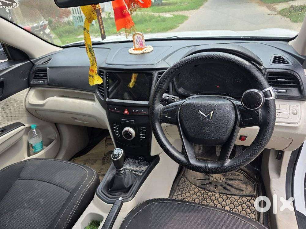 Mahindra Xuv300 W4, 2024, Petrol