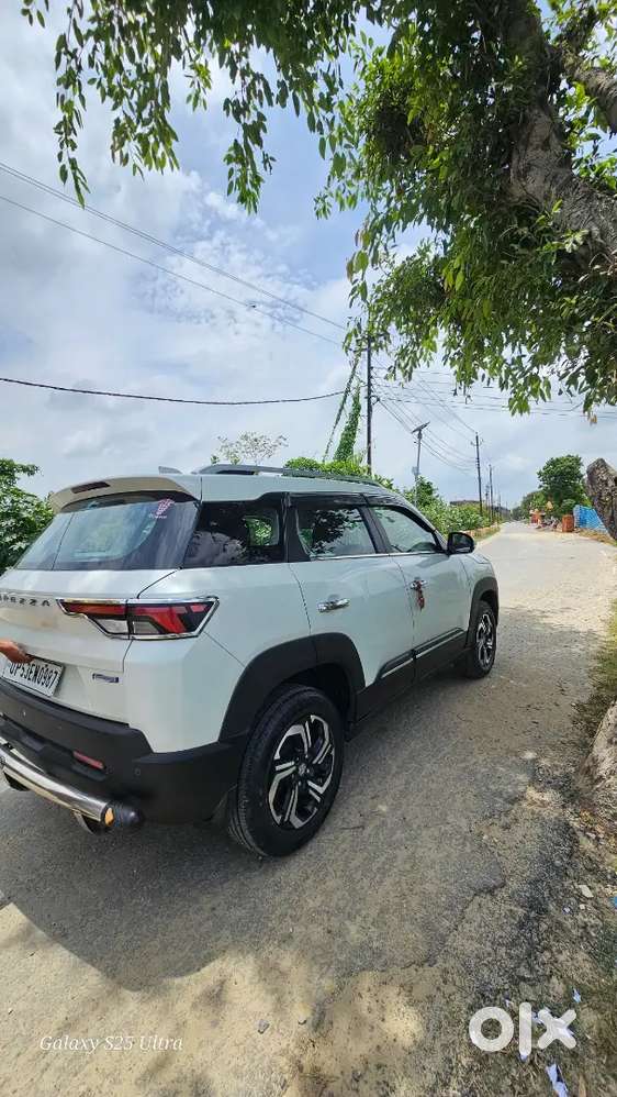 Maruti Suzuki Brezza 2023 Lxi Smart Hybrid