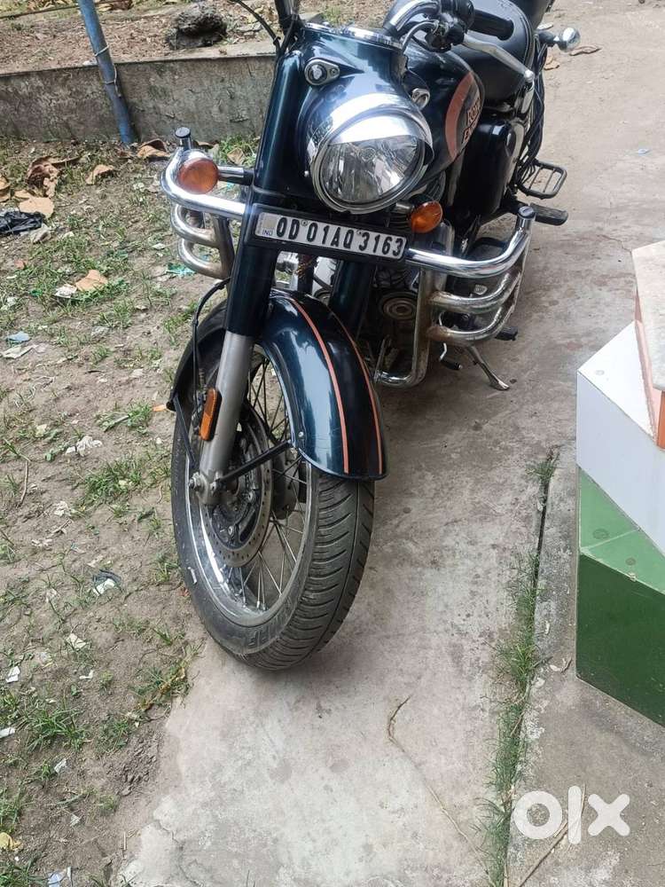 Royal Enfield Classic 2023
