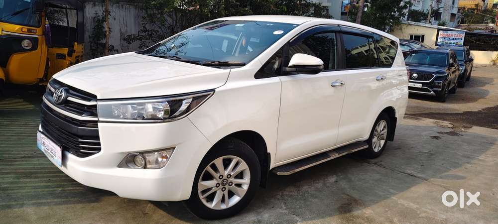 Toyota Innova Crysta G 8 Str, 2017, Diesel