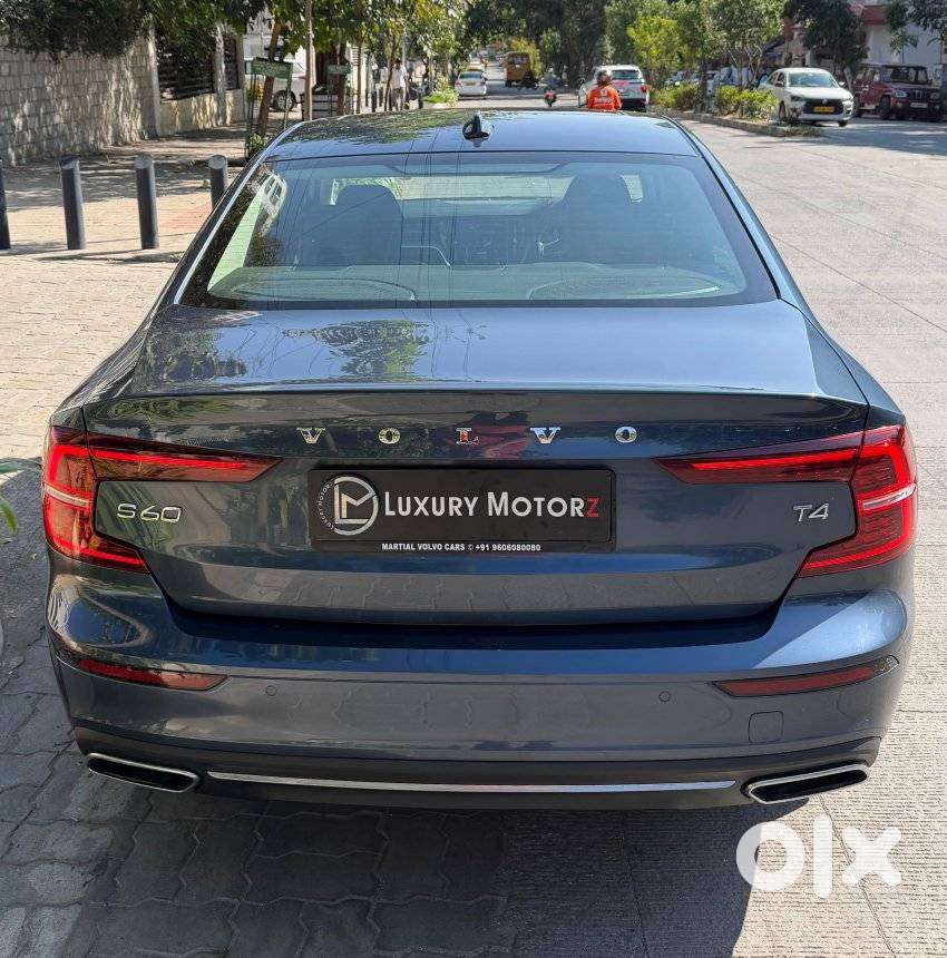 Volvo S60 T4 Inscription, 2021, Petrol