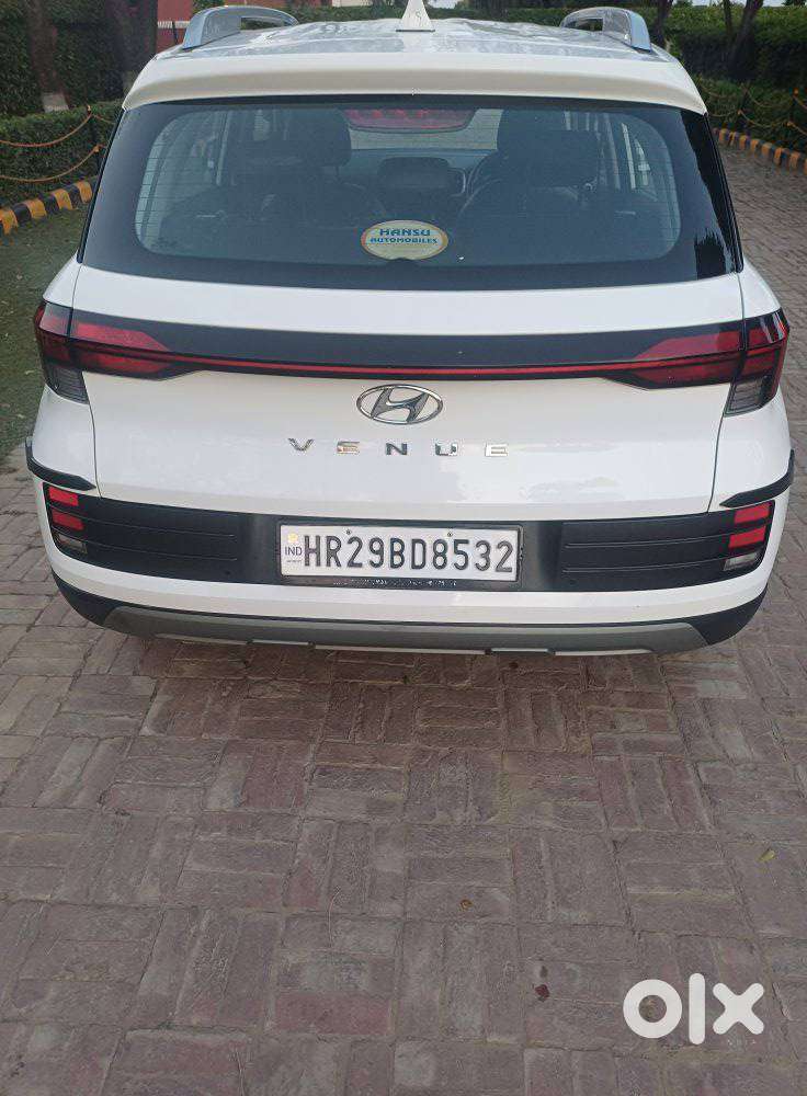 Hyundai Venue S 1.2 Petrol, 2024, Petrol