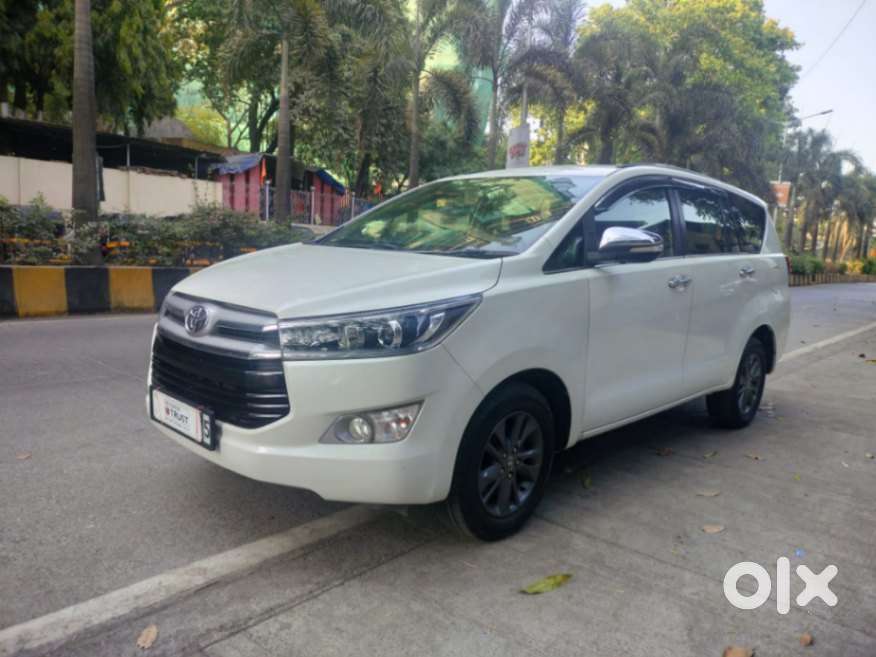 Toyota Innova Crysta 2.8z Automatic, 2017, Diesel