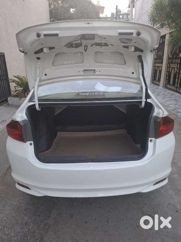 Honda City Petrol 2015 Model Excellent Condition Only 29000 Km Driven