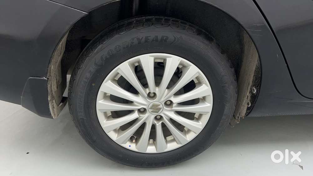 Maruti Suzuki Ciaz 2014-2017 At Zxi, 2015, Petrol