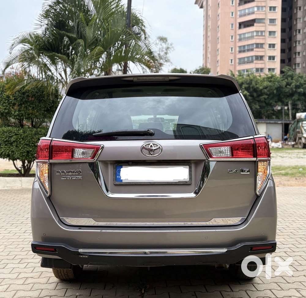 Toyota Innova Crysta [2020-ongoing] 2.4 GX 8 STR, 2021, Diesel