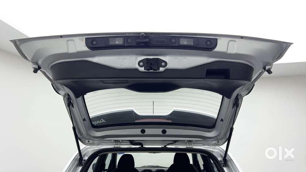 Nissan Magnite Xv Turbo, 2022, Petrol