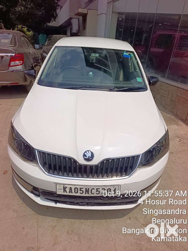 Skoda Rapid 1.0 Ambition Tsi At, 2021, Petrol