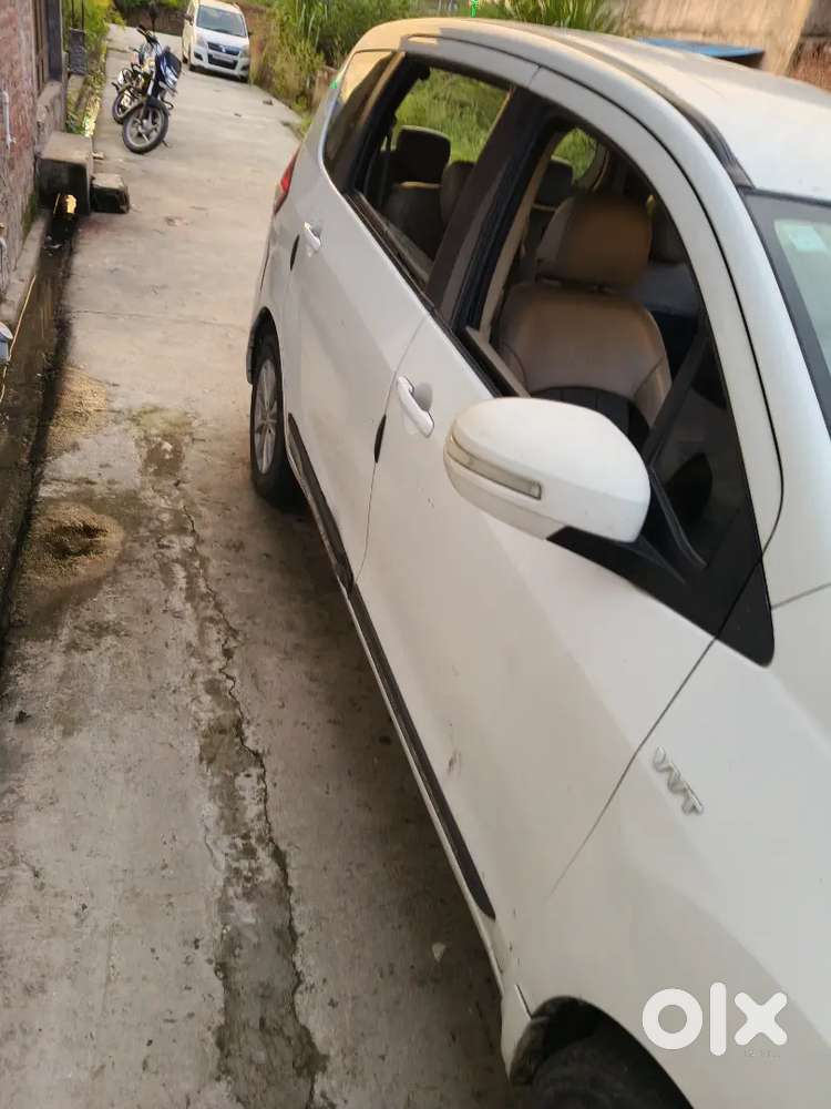 Maruti Suzuki Ertiga Vdi 2012