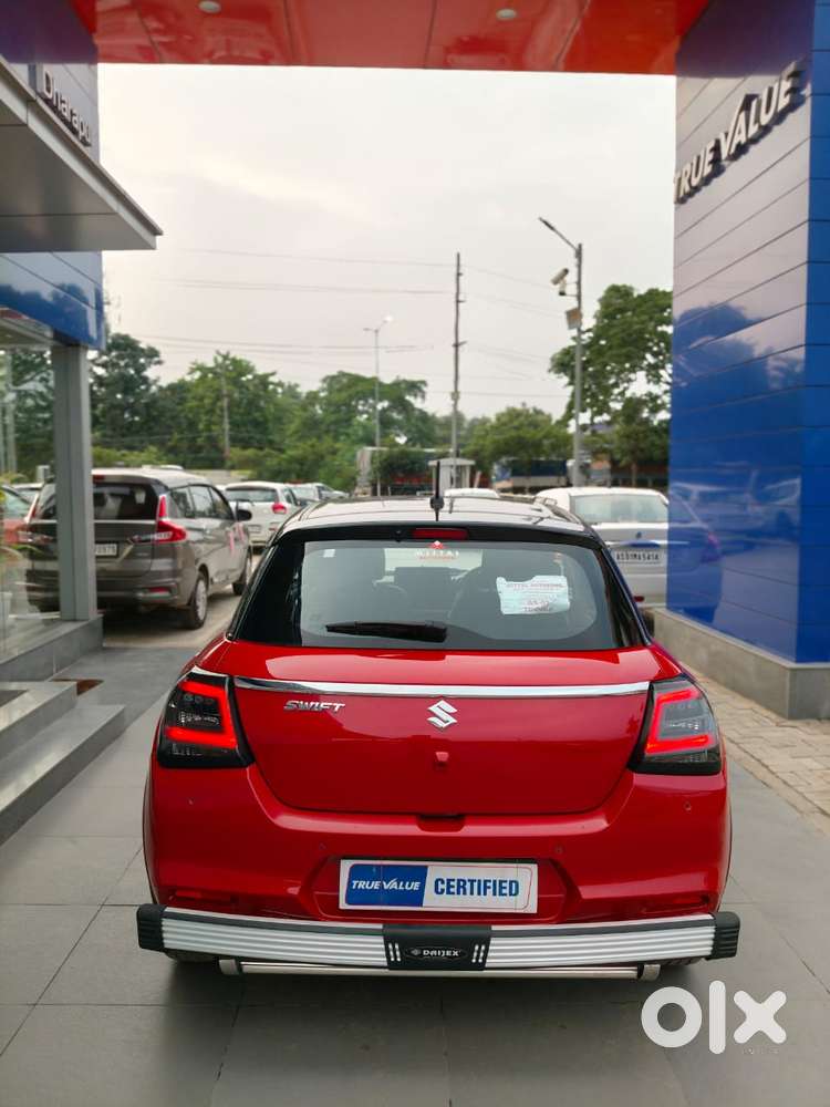 Maruti Suzuki Swift Zxi Plus, 2025, Petrol