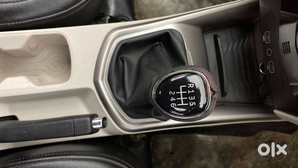 Mahindra Xuv300 W8 Diesel, 2020, Diesel