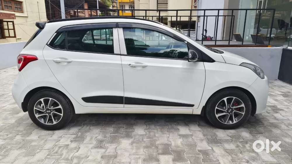 Hyundai Grand I10 1.2 Kappa Sportz Option At, 2017, Petrol