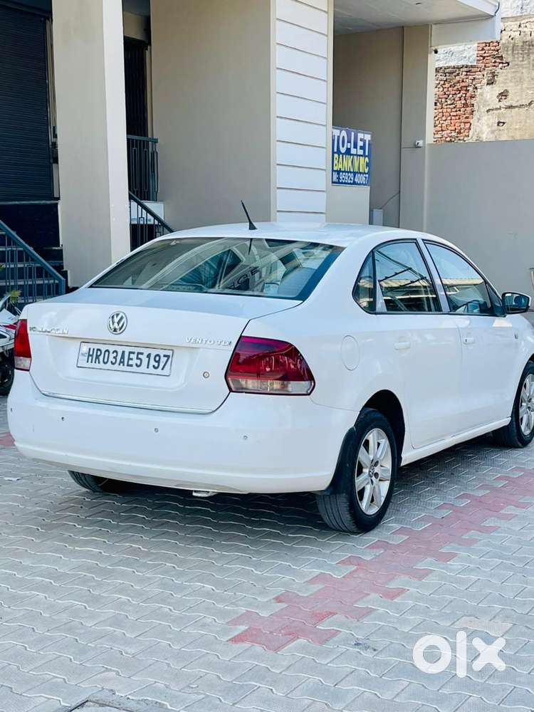 Volkswagen Vento 2010-2013 Diesel Highline, 2012, Diesel