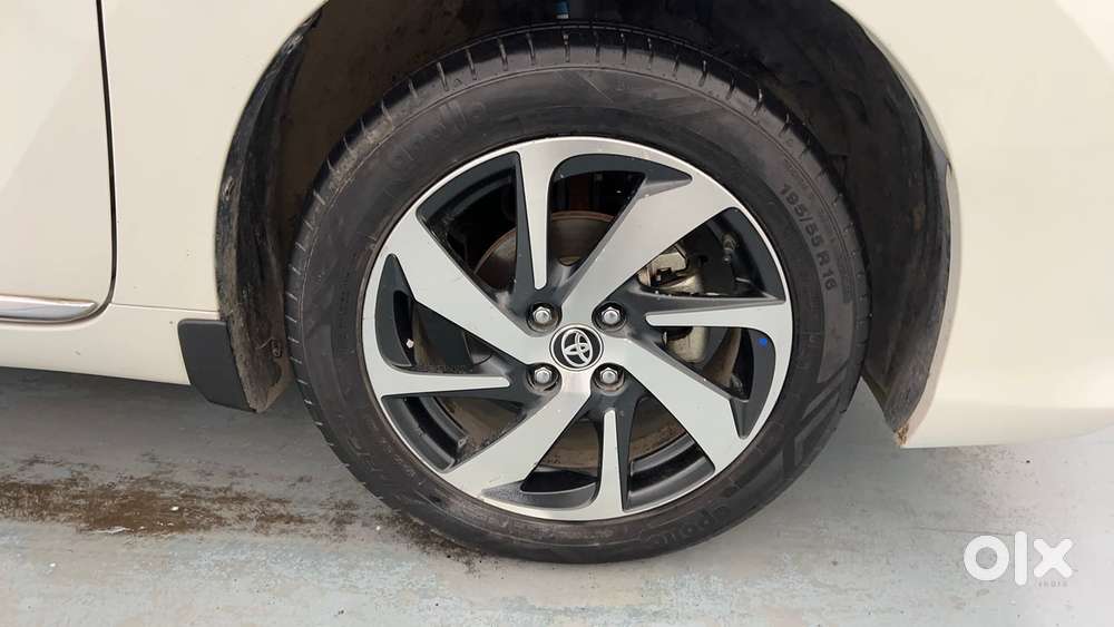 Toyota Glanza G Manual, 2023, Petrol